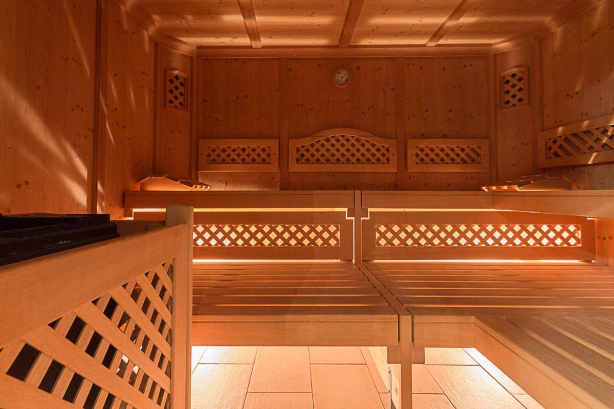 Hotel Montani Morter Bagian luar foto